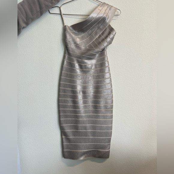 Herve Leger Midi Silver Sequin Dress XS - Picture 3 of 5